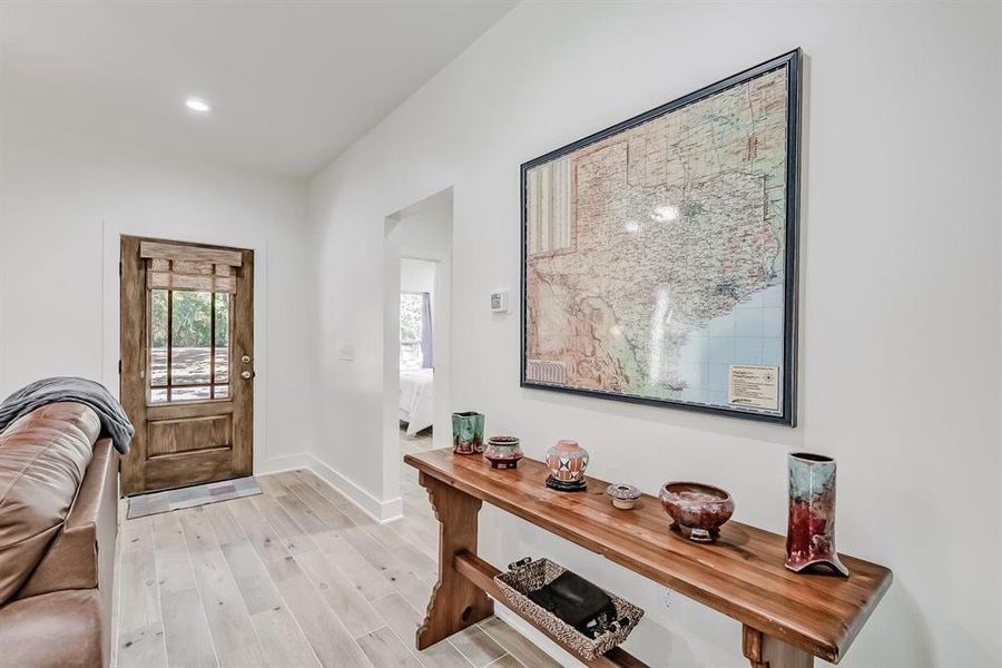 Furnished interior view inside a new home in , Brookeland (Image 9).