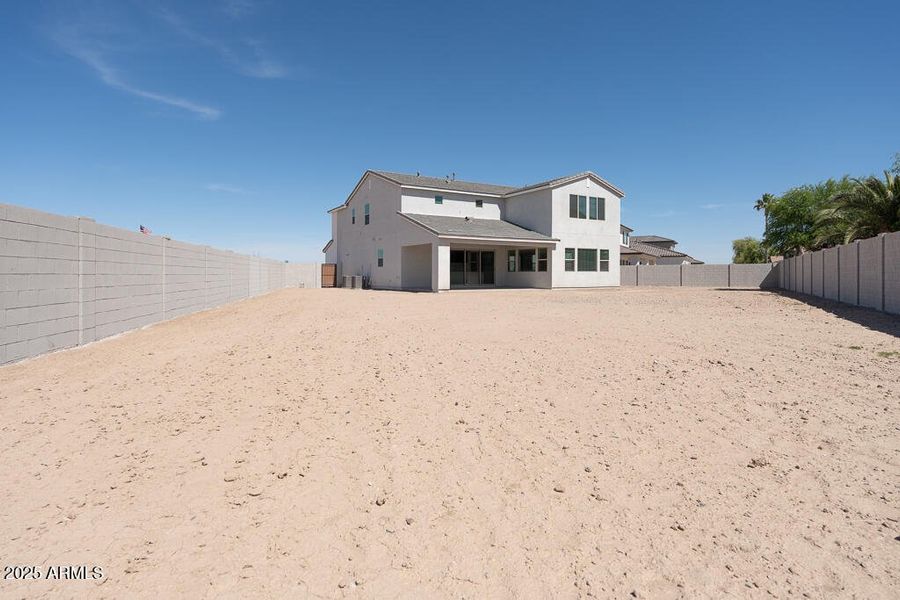 Tri Pointe Terraza 89 - Backyard Exterio