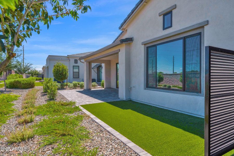 56-web-or-mls-DSC_5316 56-web-or-mls-DSC_5316