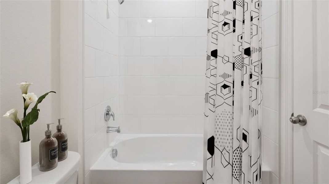 Furnished interior view inside a new home in Fountain View, Ormond Beach (Image 11). Furnished interior view inside a new home in Fountain View, Ormond Beach (Image 11).