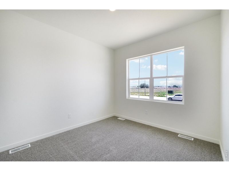 Spacious, unfurnished interior of a new home in Hudson Hills, Hudson (Image 35).
