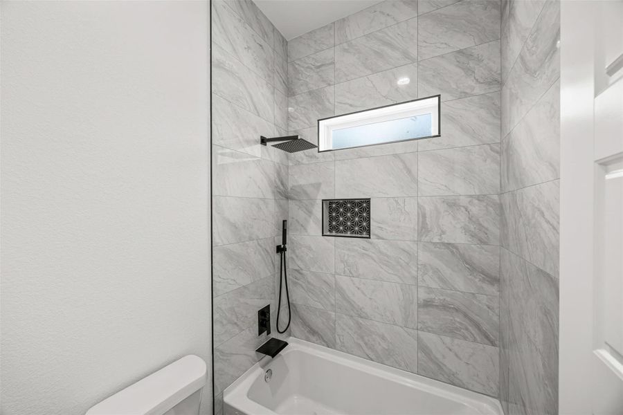 Furnished interior view inside a new home in , Dayton (Image 10).