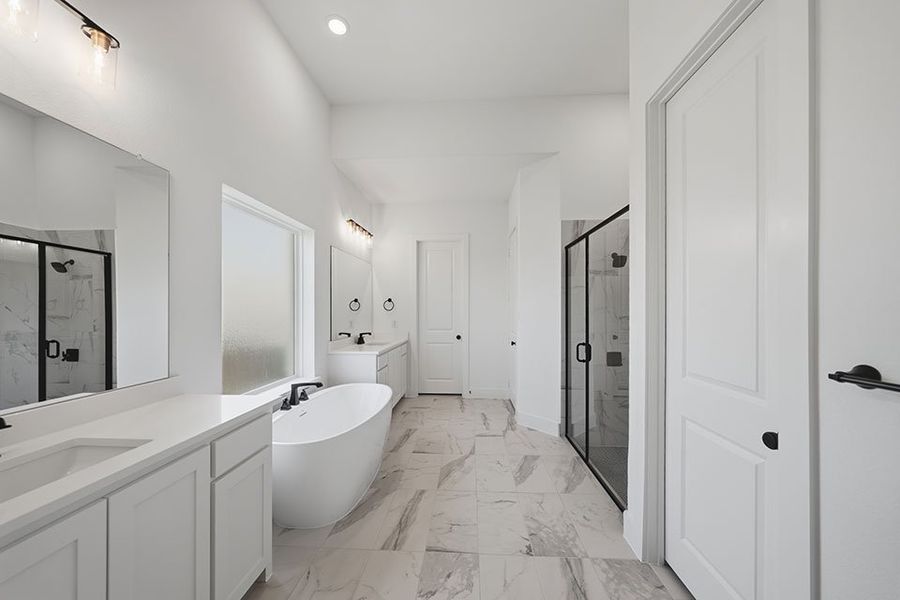 Furnished interior view inside a new home in Custer Ridge Estates, Allen (Image 8).