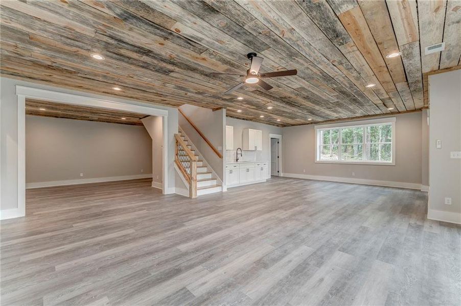 Spacious, unfurnished interior of a new home in , Ranger (Image 62).