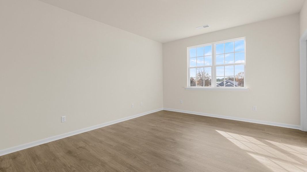 Spacious, unfurnished interior of a new home in The Villas at Collinswood, Aberdeen (Image 18).