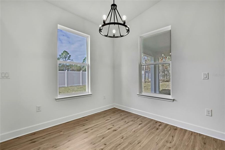 Spacious, unfurnished interior of a new home in , Weeki Wachee (Image 27).