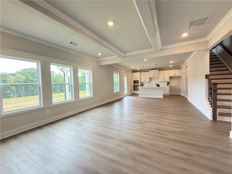 Spacious, unfurnished interior of a new home in Ponderosa Farms Manor, Gainesville (Image 30).