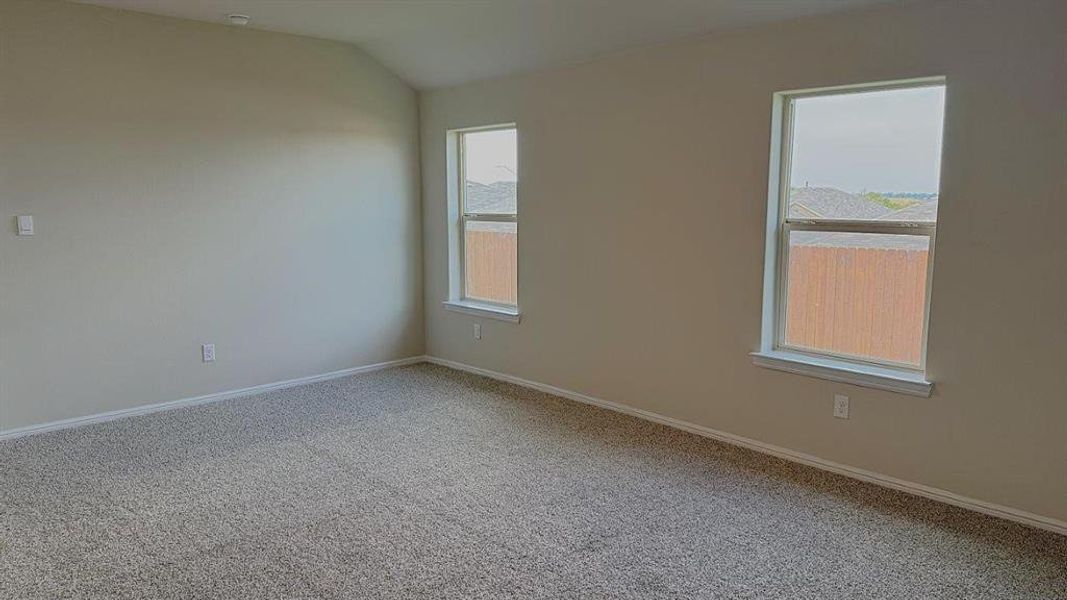 Spacious, unfurnished interior of a new home in Highlands at Chapel Creek, Fort Worth (Image 19).