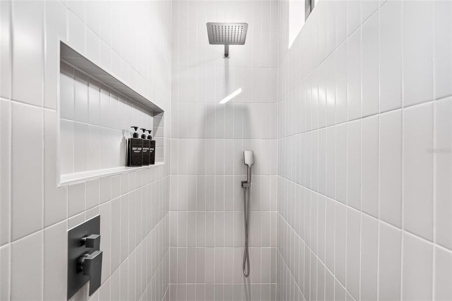 Close-up of interior finishes inside a home in , Port Charlotte (Image 20).