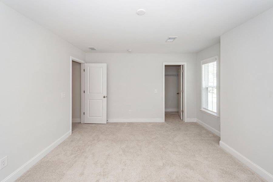 Spacious, unfurnished interior of a new home in Hampton Woods, Summerville (Image 20). Spacious, unfurnished interior of a new home in Hampton Woods, Summerville (Image 20).