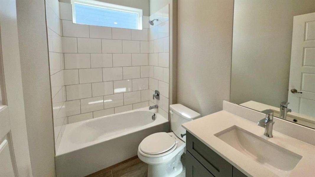 Furnished interior view inside a new home in Rock Creek Ranch, Fort Worth (Image 7).