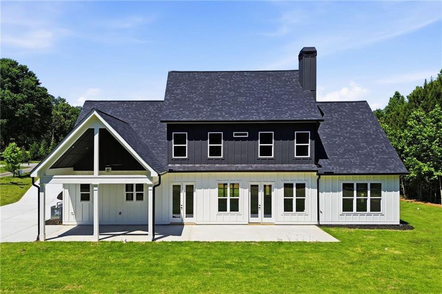 Exterior details and patio area of a home in , Cumming (Image 4).