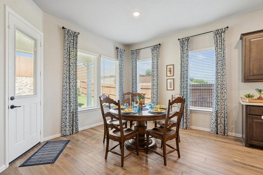 Furnished interior view inside a new home in , Weatherford (Image 7).