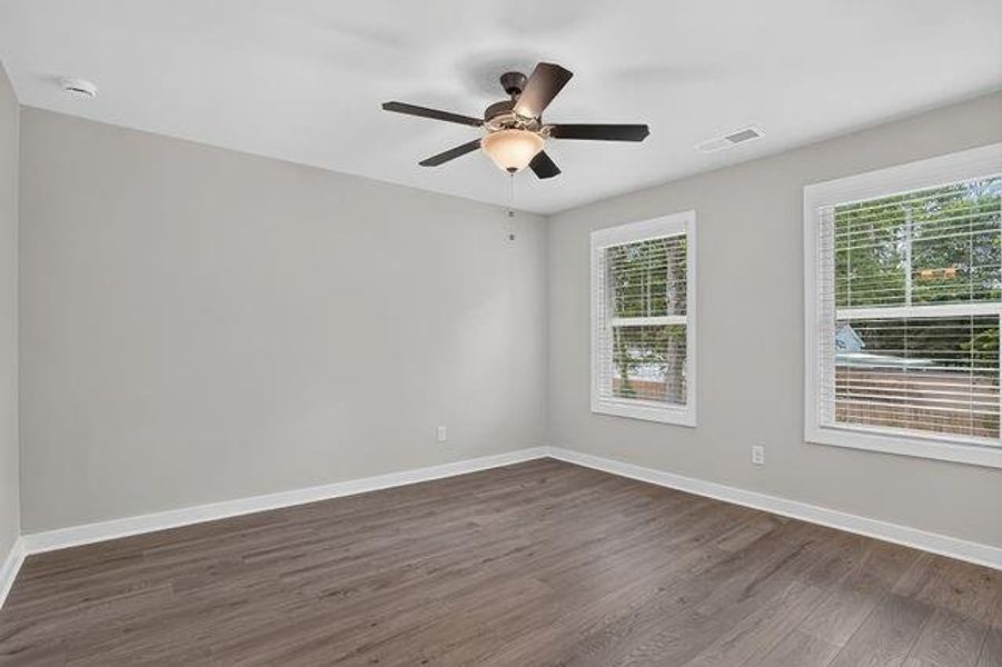 Spacious, unfurnished interior of a new home in , Fayetteville (Image 10).