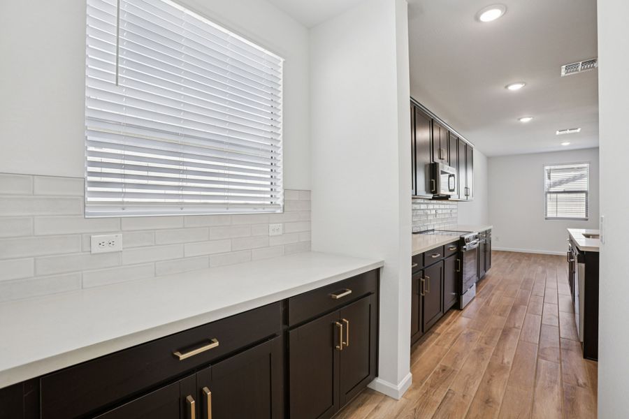 Butler's pantry - Sanctuary at Stonebridge Model Home. Finishes and options may vary by community Butler's pantry - Sanctuary at Stonebridge Model Home. Finishes and options may vary by community