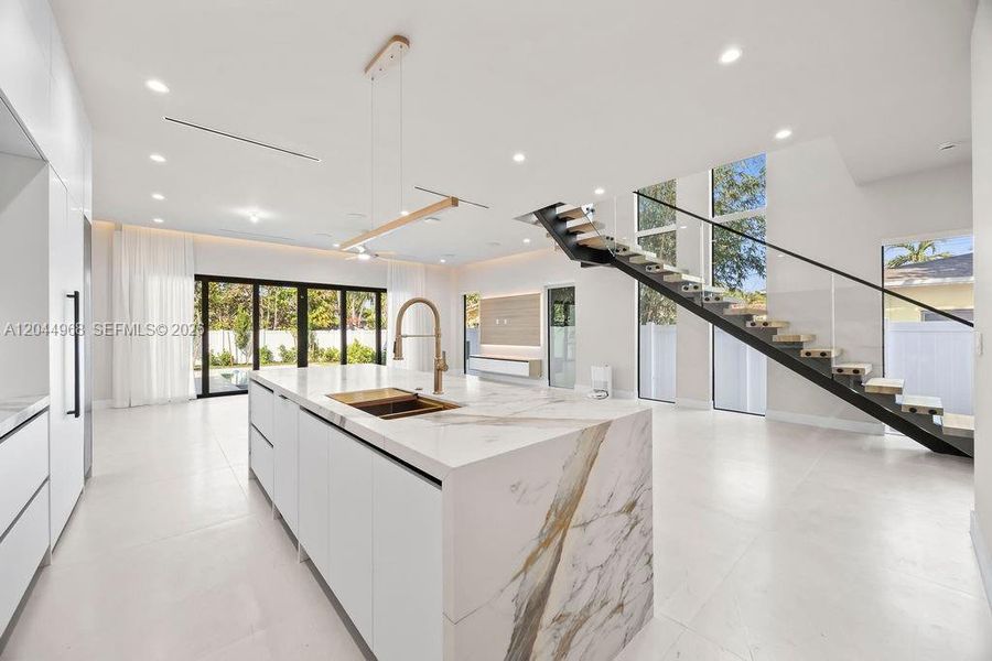 Furnished interior view inside a new home in , Fort Lauderdale (Image 12).