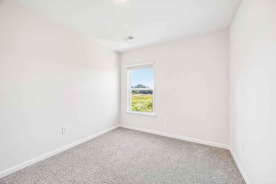 Spacious, unfurnished interior of a new home in Trenton Place, Roebuck (Image 39).