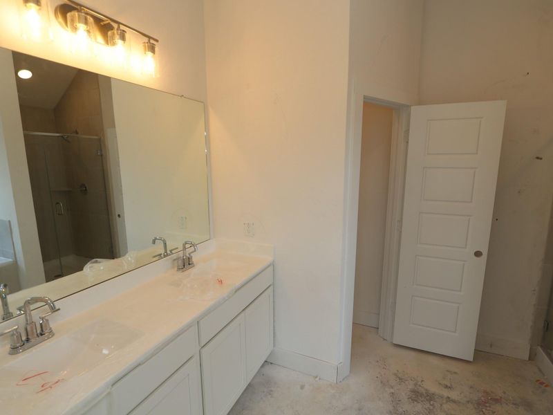 Image 24 of a home in Lago Mar. Image 24 of a home in Lago Mar.