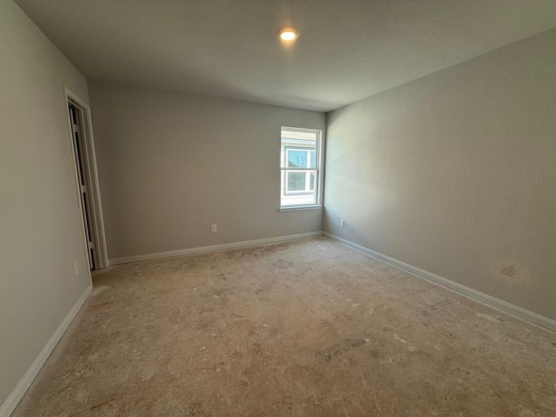 Image 16 of a home in Cliffstone Hills. Image 16 of a home in Cliffstone Hills.