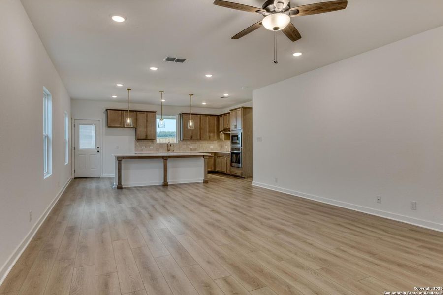 Spacious, unfurnished interior of a new home in The Arbors at the Wilder, Adkins (Image 27).