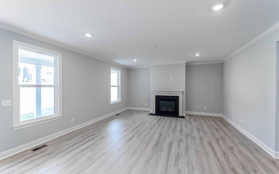 Image 26 of a home in Aden Woods.