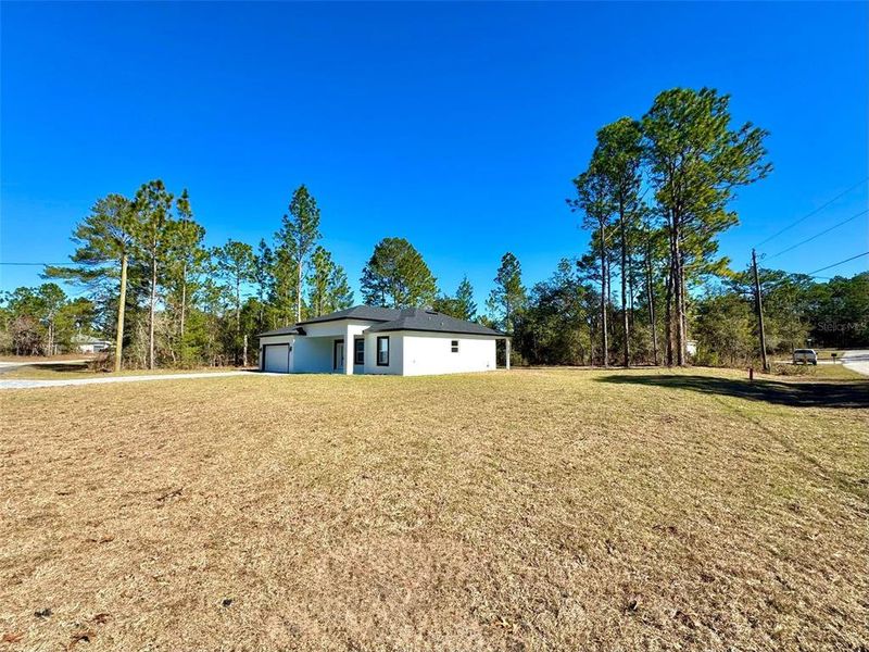 Exterior details and patio area of a home in , Citrus Springs (Image 18). Exterior details and patio area of a home in , Citrus Springs (Image 18).