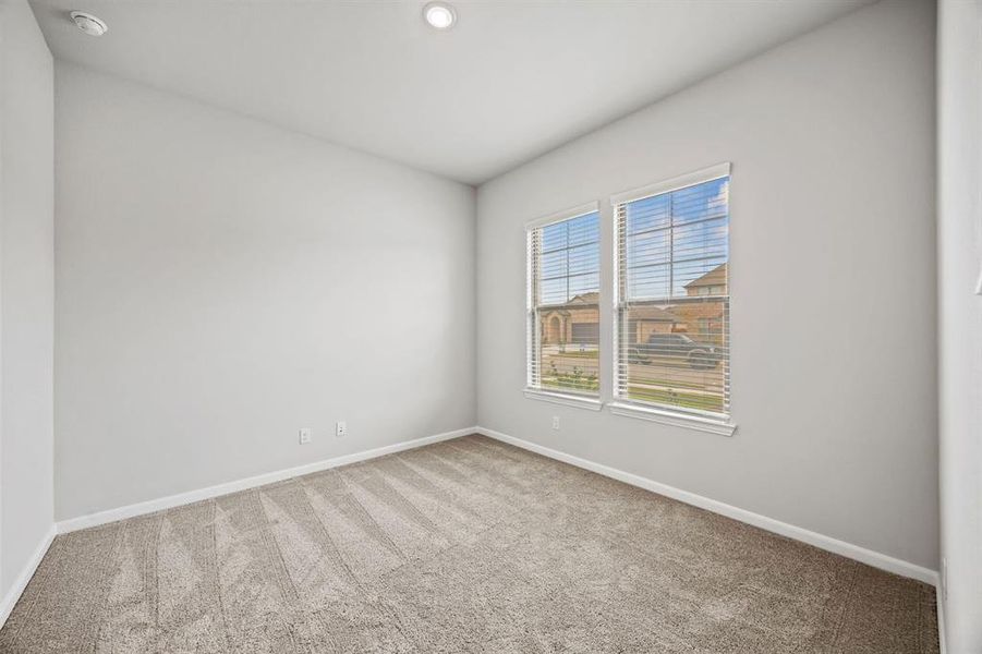 15-web-or-mls-1422-red-clover-ave