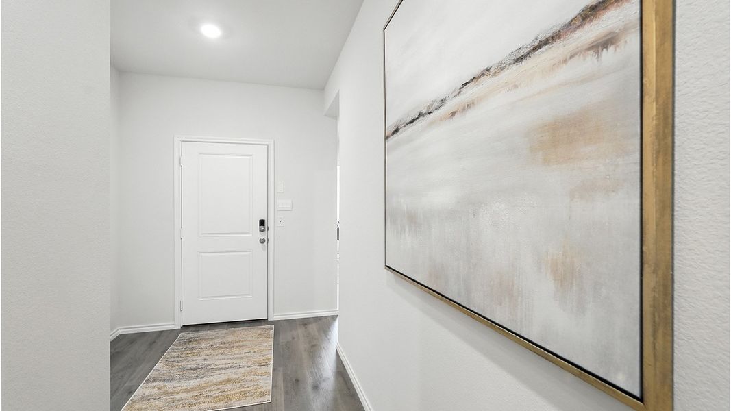 Representative unfurnished interior of a home built from the Huntsville by D.R. Horton in The Reserve at Timber Creek, Lindale (Image 19).