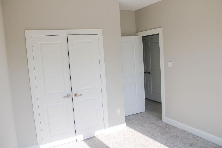 Spacious, unfurnished interior of a new home in , Houston (Image 22).