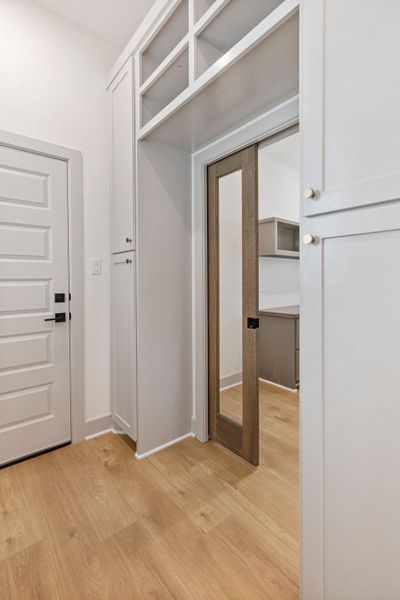 Spacious, unfurnished interior of a new home in , Bryan (Image 19).