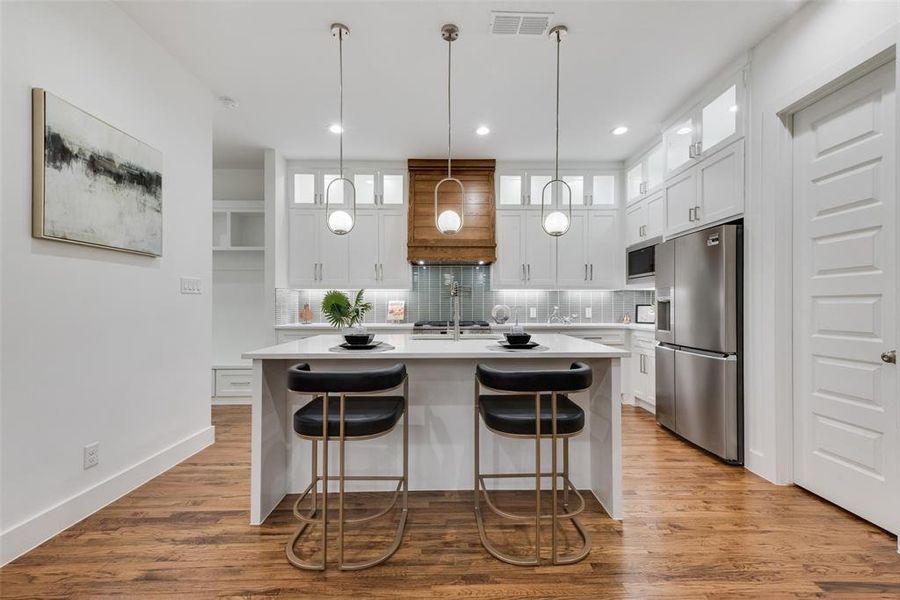 Furnished interior view inside a new home in , Dallas (Image 29).
