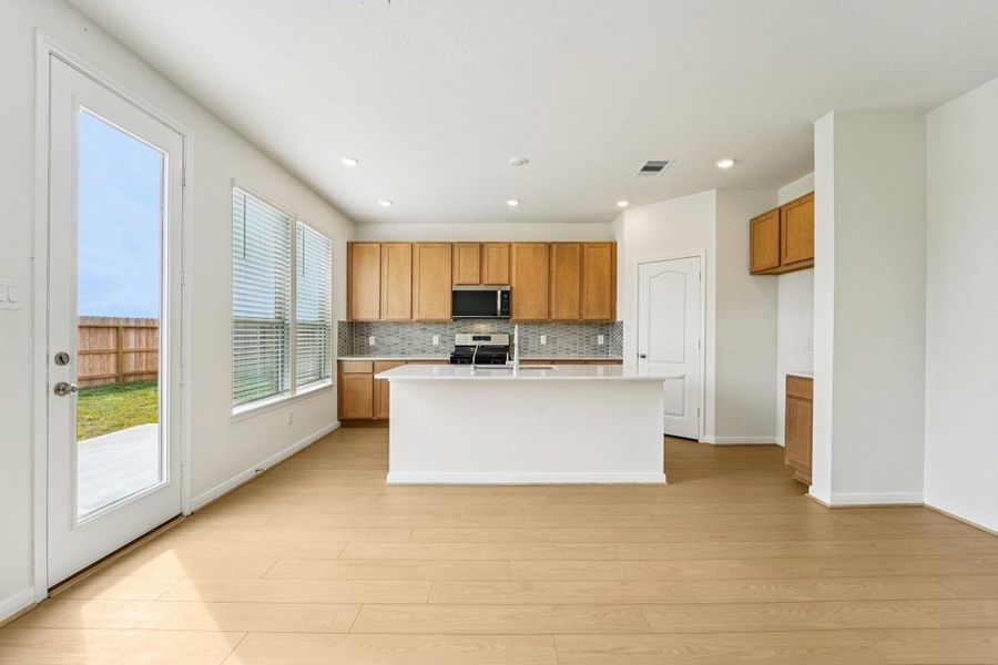 Furnished interior view inside a new home in Olympia Falls, Fresno (Image 13).