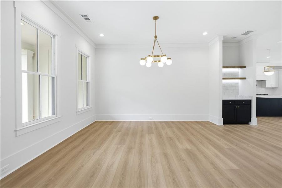 Spacious, unfurnished interior of a new home in , Monroe (Image 43).