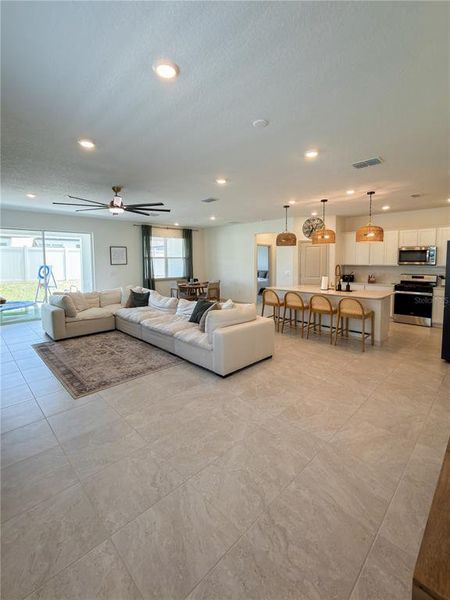 Furnished interior view inside a new home in Marwood, Ellenton (Image 26). Furnished interior view inside a new home in Marwood, Ellenton (Image 26).