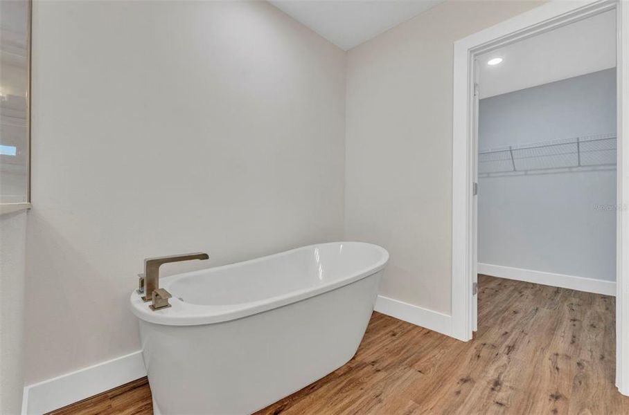 Furnished interior view inside a new home in , Port Charlotte (Image 33).