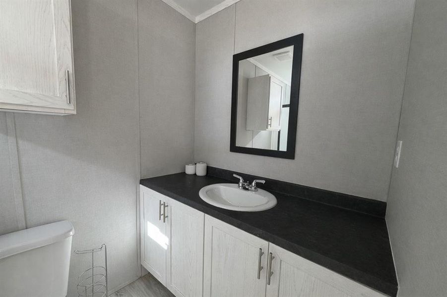 Image 33 of a home in .