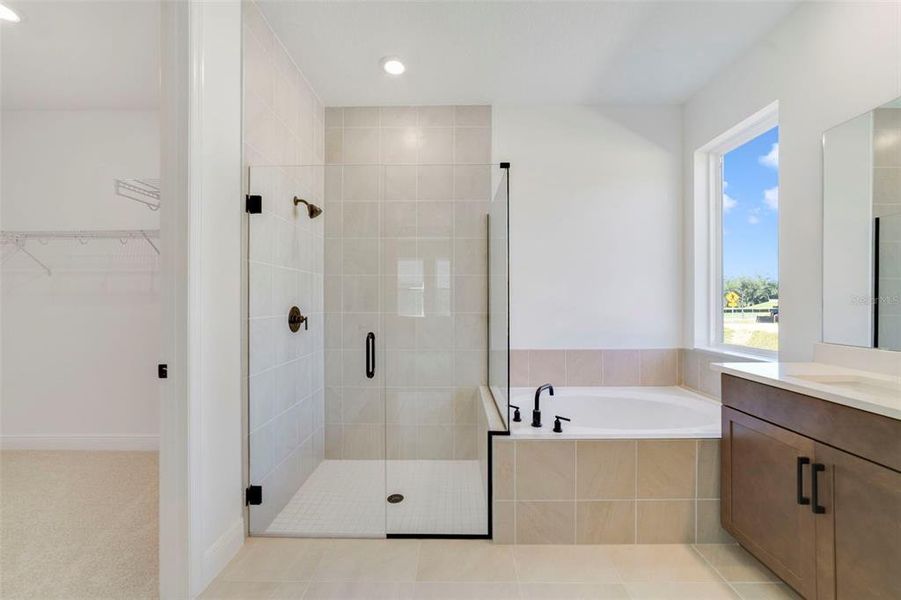 Furnished interior view inside a new home in Vintner Reserve, Clermont (Image 8).