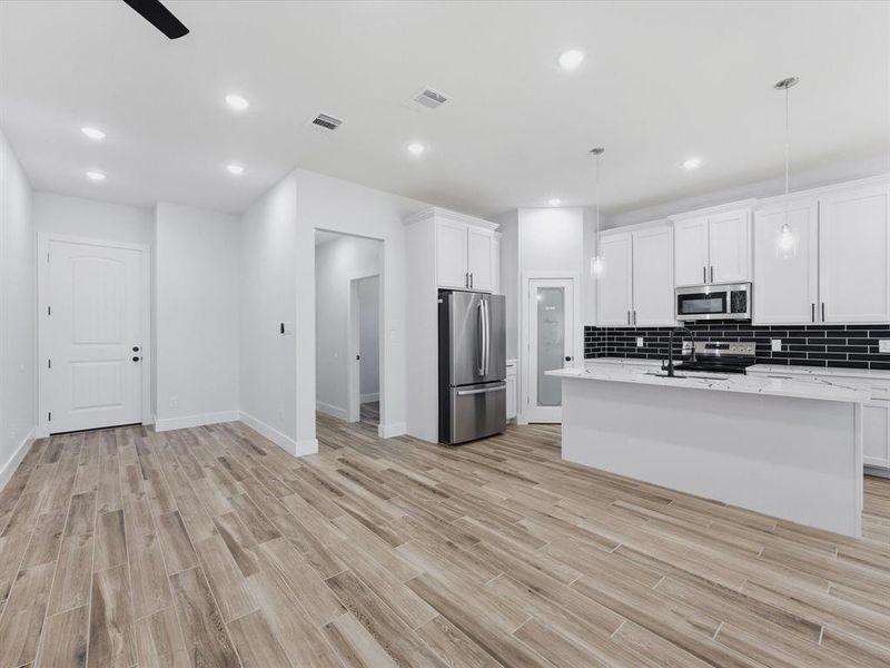 Image 37 of a home in .