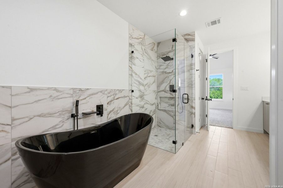 Furnished interior view inside a new home in , Canyon Lake (Image 7).