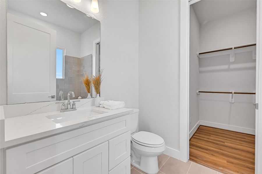 Furnished interior view inside a new home in Lago Pointe, Seabrook (Image 35).