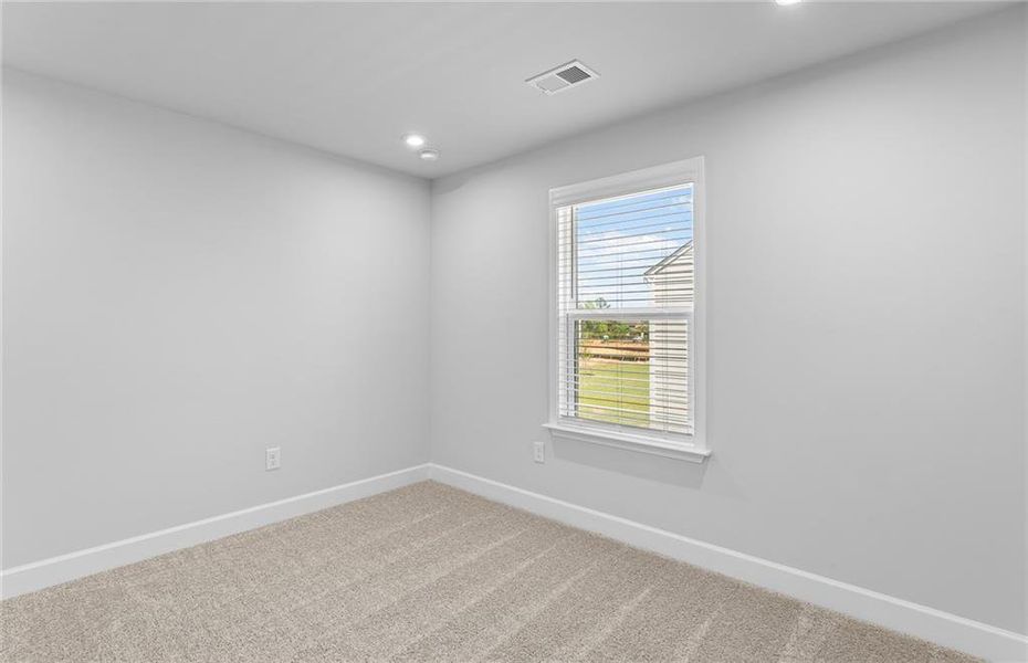 Spacious, unfurnished interior of a new home in Anderson Point, McDonough (Image 19).