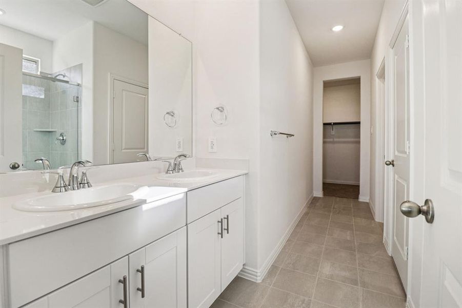 Furnished interior view inside a new home in River Ridge, Crandall (Image 15). Furnished interior view inside a new home in River Ridge, Crandall (Image 15).