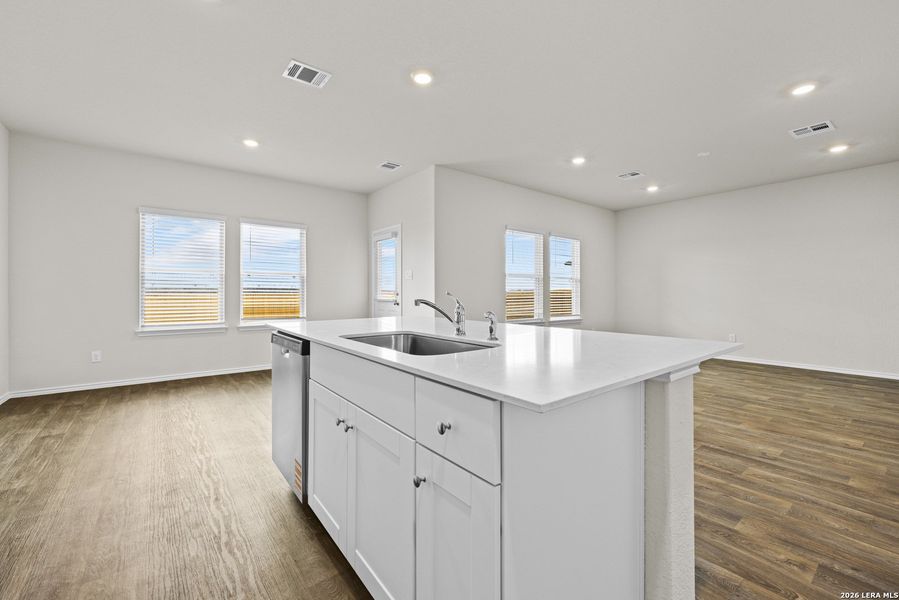 Furnished interior view inside a new home in Winding Creek, New Braunfels (Image 7). Furnished interior view inside a new home in Winding Creek, New Braunfels (Image 7).