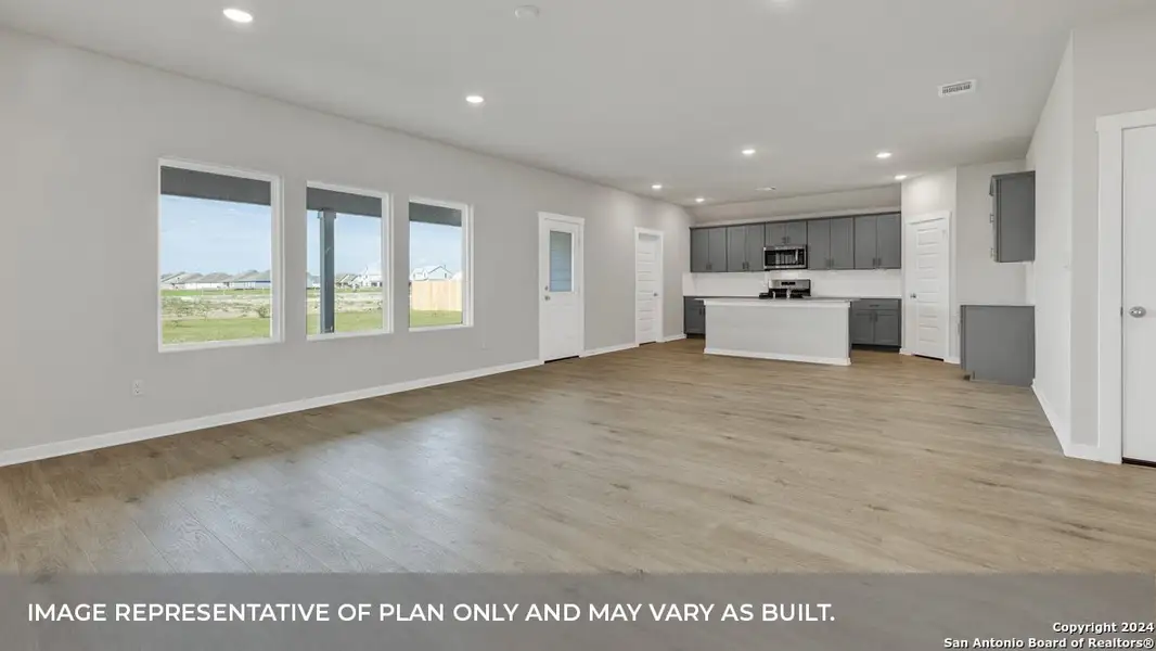 Spacious, unfurnished interior of a new home in Hartland Ranch, Lockhart (Image 15).