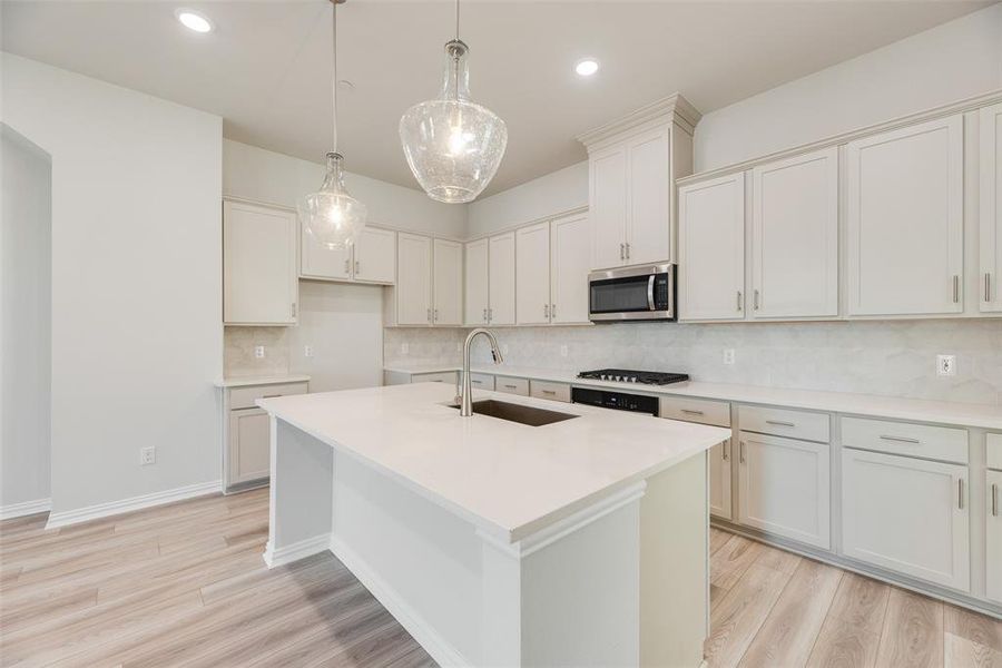Furnished interior view inside a new home in Wade Settlement Townhomes, Frisco (Image 8).