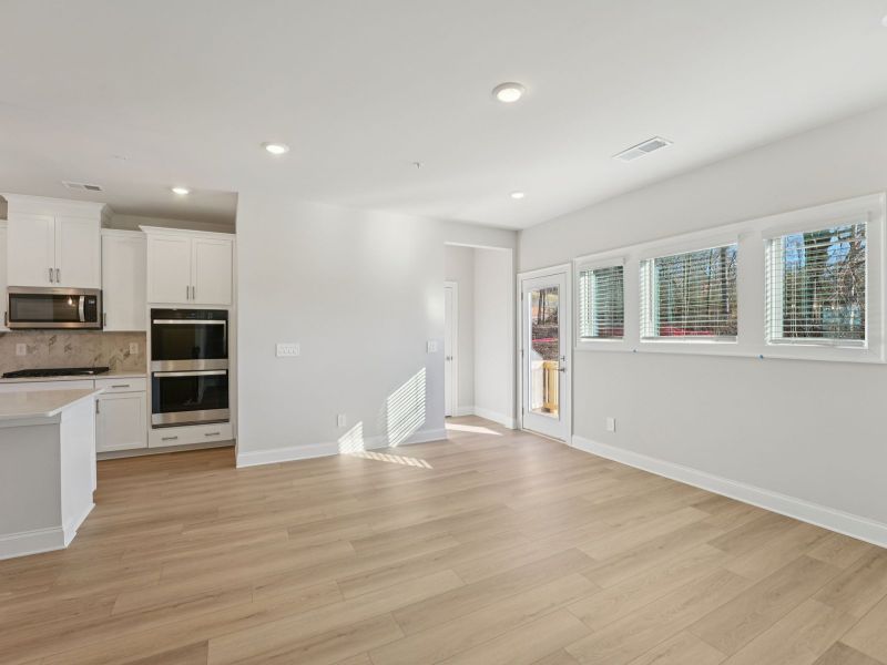 Spacious, unfurnished interior of a new home in Hemingway - Highland Series, Cumming (Image 14).