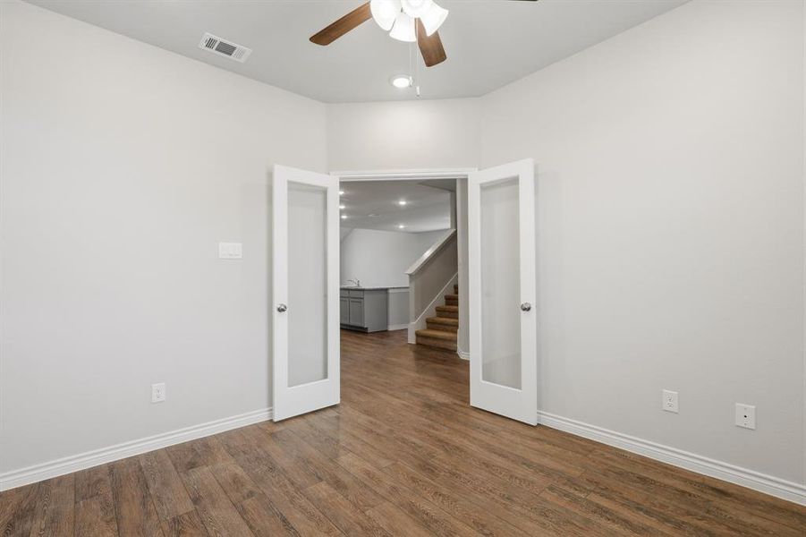 Spacious, unfurnished interior of a new home in Burgess Meadows, Cleburne (Image 12).