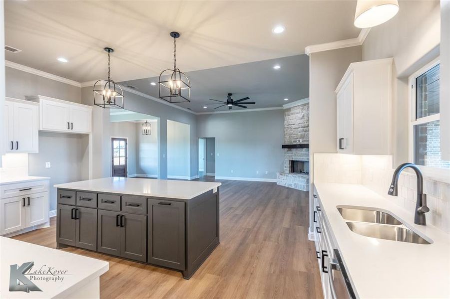 Furnished interior view inside a new home in , Abilene (Image 15).