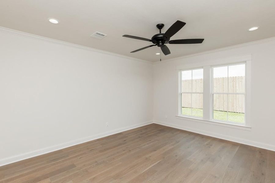 Spacious, unfurnished interior of a new home in , Beaumont (Image 29).