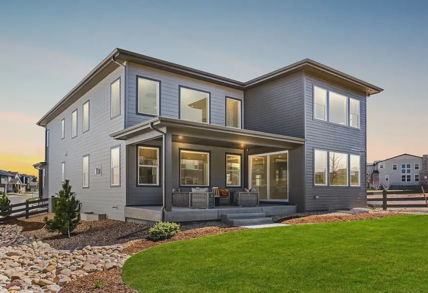 Cameron Model Backyard - 20 of 20